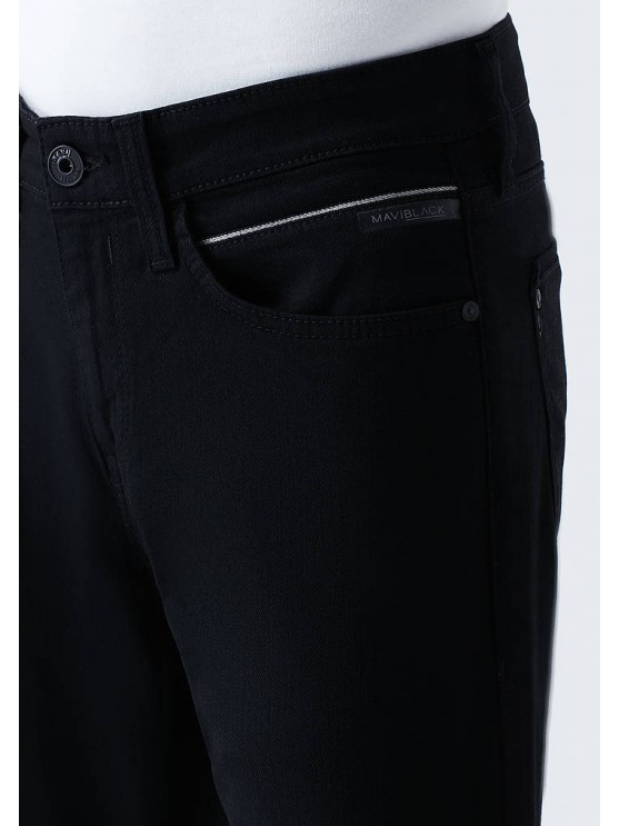 Чоловічі джинси Mavi в скіні фасоні з середньою посадкою та великими розмірами - чорного кольору.