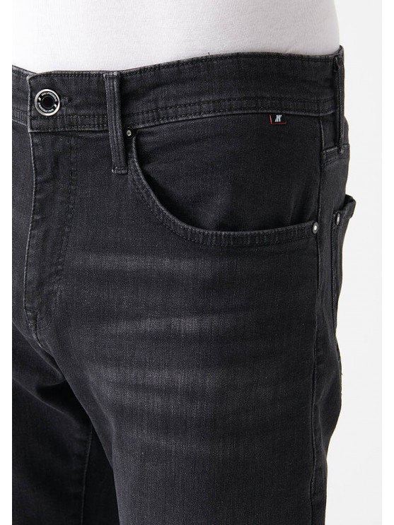 Чоловічі джинси Mavi з середньою посадкою та завуженим фасоном в сірому кольорі