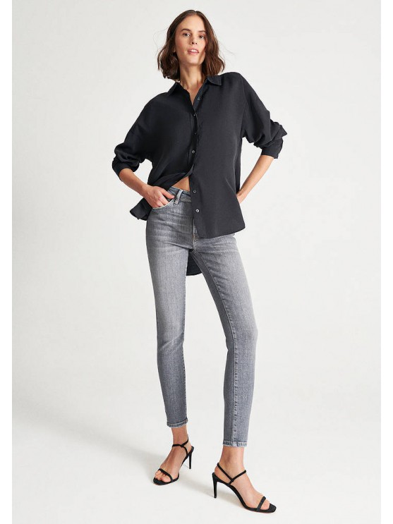 Stay stylish with Mavi's high-waisted grey skinny jeans for women