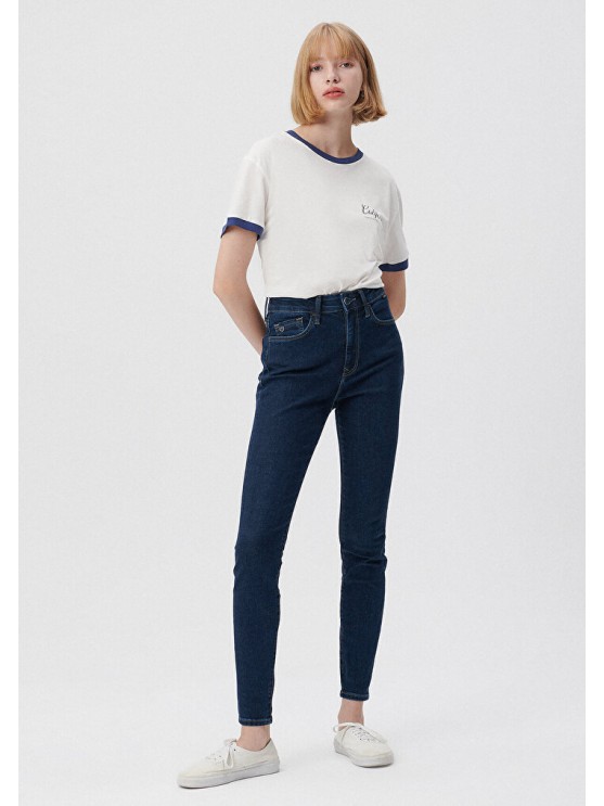 Upgrade Your Style with Mavi Skinny High-Waisted Blue Jeans for Women