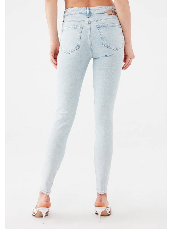 Женские джинсы Mavi: блакитный скіні с высокой посадкой