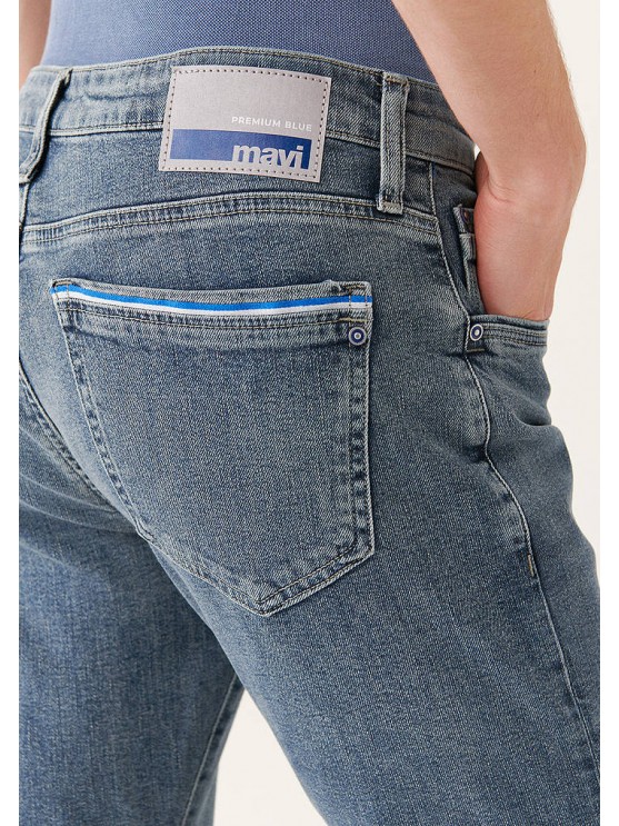 Мужские джинсы Mavi синего цвета, средняя посадка и скіні фасон