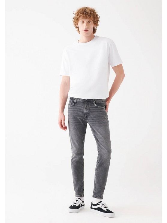 Mavi's Tapered Gray Jeans for Men with Medium Rise