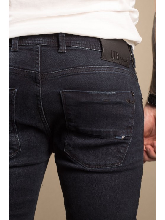 Мужские джинсы LTB с посадкой на среднюю талию и завуженным фасоном в синем цвете