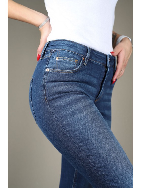 Женские джинсы s.Oliver с посадкой на среднюю талию, фасон скіні и цветом синим.