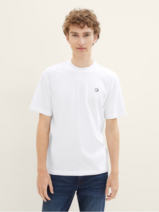Чоловічі футболки з лого принтом від Tom Tailor, білого кольору.