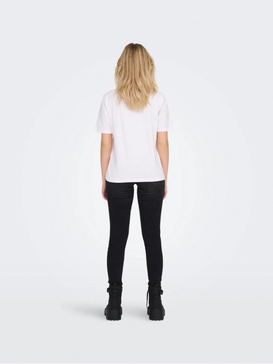 Stylish Only t-shirts for women in basic white