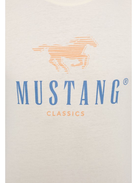 Чоловічі футболки з принтом від Mustang у бежевому кольорі
