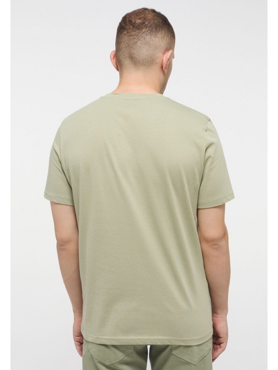 Чоловіча футболка з принтом на зеленому від Mustang