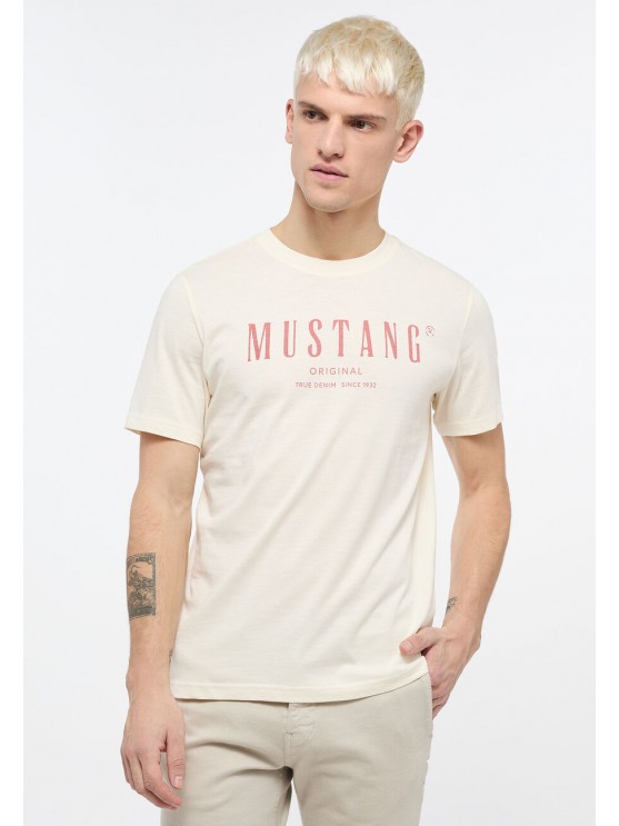 Чоловічі футболки Mustang з принтом в бежевому кольорі