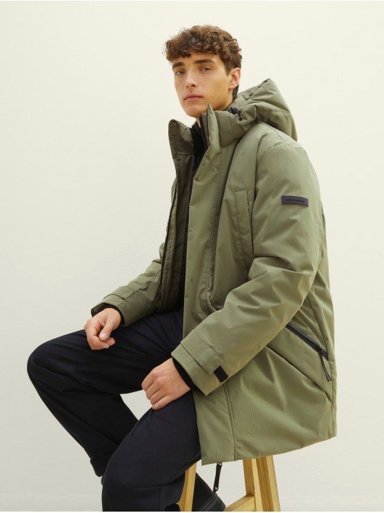 Stay Warm in Style with Tom Tailor's Green Winter Parka for Men