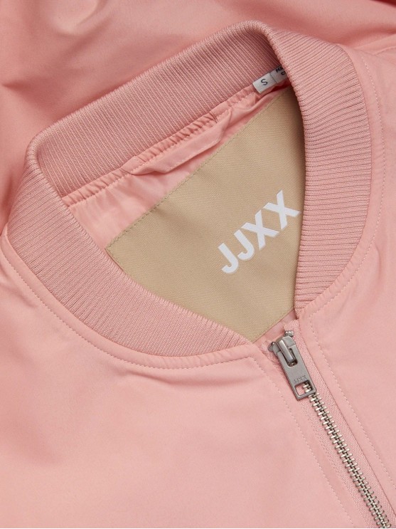 Бомбер рожевого кольору від JJXX для жінок на осінньо-весняний період