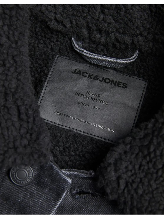 Чоловіча джинсова куртка в чорному кольорі від Jack Jones