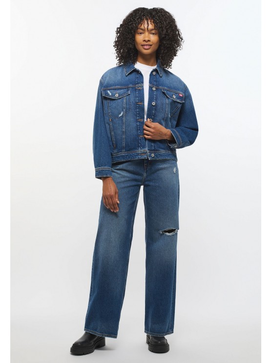 Жіноча джинсова куртка від Mustang, синього кольору.