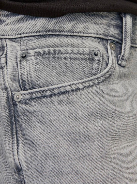 Чоловічі джинсові шорти Jack Jones в сірих відтінках