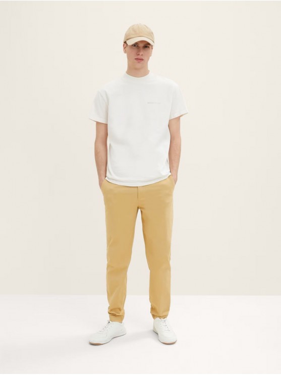 Tom Tailor Men's Chinos: Yellow Trousers for Fashionable Style